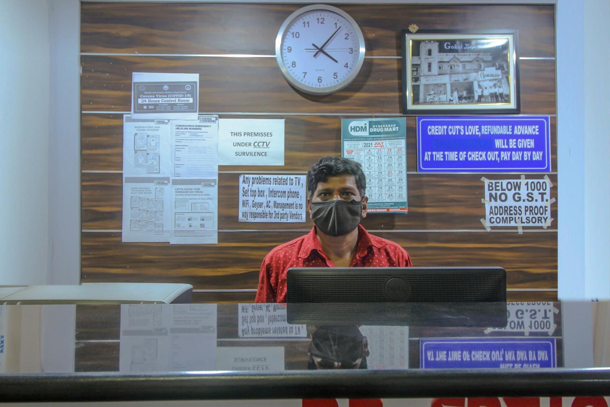 Spot On 81775 Mohit Gokul Lodge New Luxury Room'S Near Secunderabad Railway Station Lālāguda Eksteriør bilde