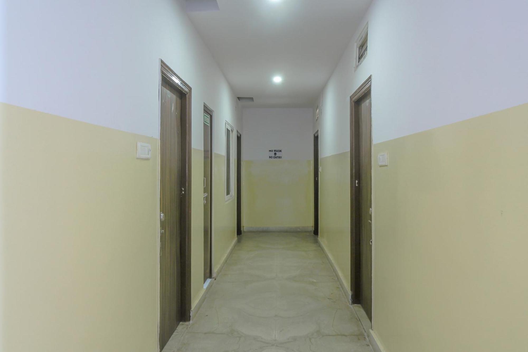 Spot On 81775 Mohit Gokul Lodge New Luxury Room'S Near Secunderabad Railway Station Lālāguda Eksteriør bilde